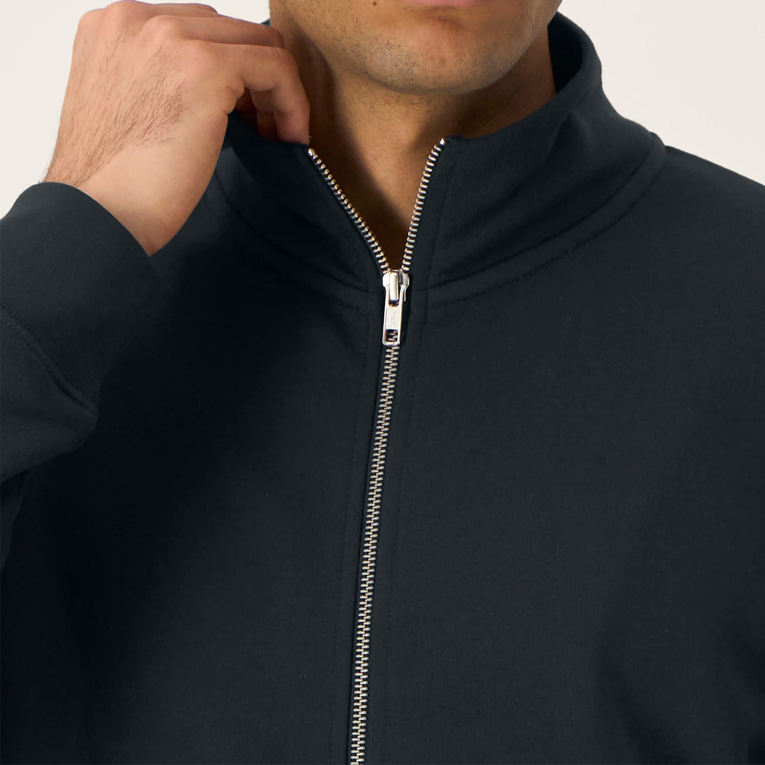 Sweatshirt mit Reißverschluss und Stehkragen