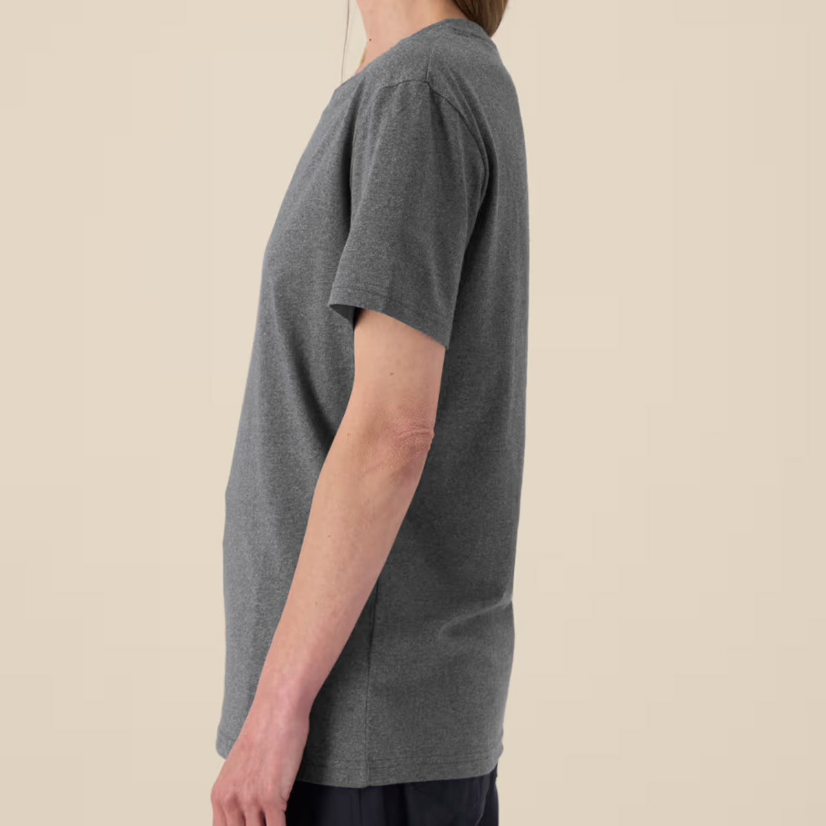 T-Shirt aus recycelter Baumwolle -Black (Unisex)