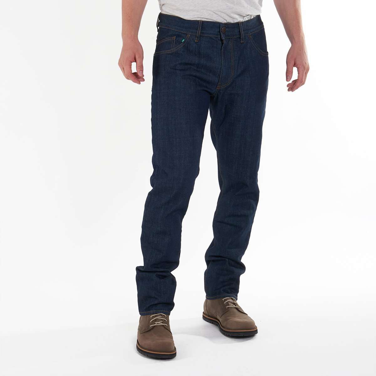 Fairjeans Herrenjeans: Regular Fit, bequeme Gerade aus 100% Bio-Baumwolle ohne Elasthan"