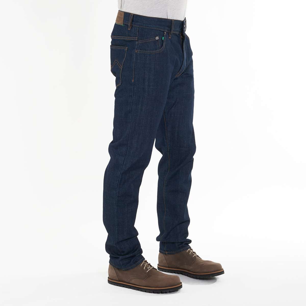 Nachhaltige Herren-Jeans von fairjeans: 100% Bio-Baumwolle, Regular Fit, kein Elasthan